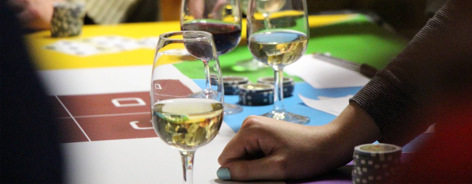 Animation Casino des vins ludique et originale sur stand pour vos clients et prospects lors d’un salon professionnel à Lyon et sa région