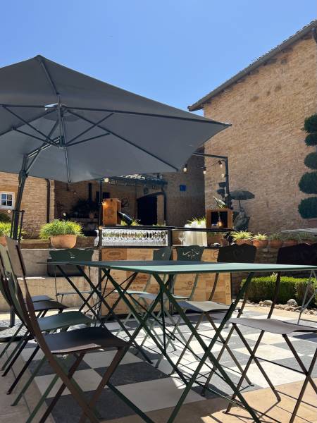 Journée incentive et cohésion d'équipe dans le Beaujolais proche de Lyon