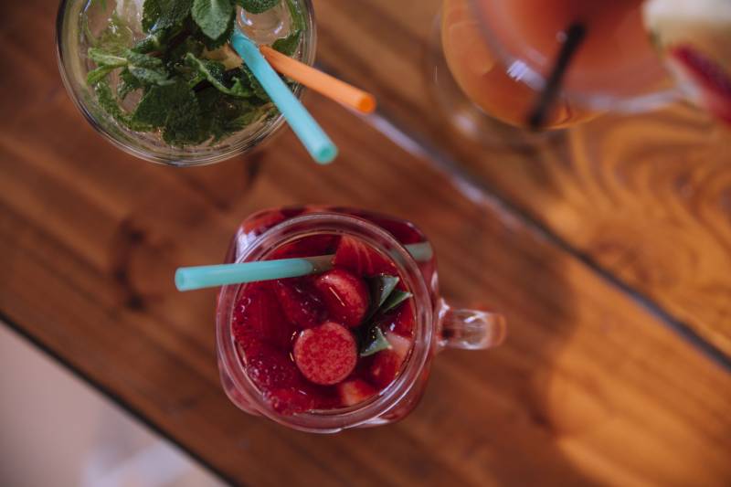 Animation cocktail pour réveiller le côté créatifs de vos collaborateurs lors d'une soirée team-building sur Lyon et sa région