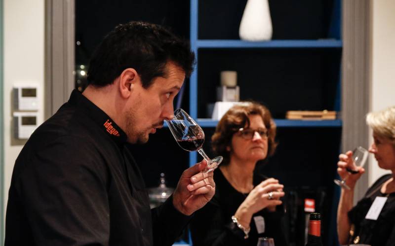 Activité dégustation par un sommelier privé pour un séminaire 