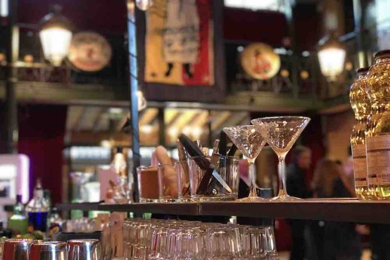 En parallèle de votre soirée d'entreprise, activité création de cocktail pour une animation sucrée à Lyon et sa région